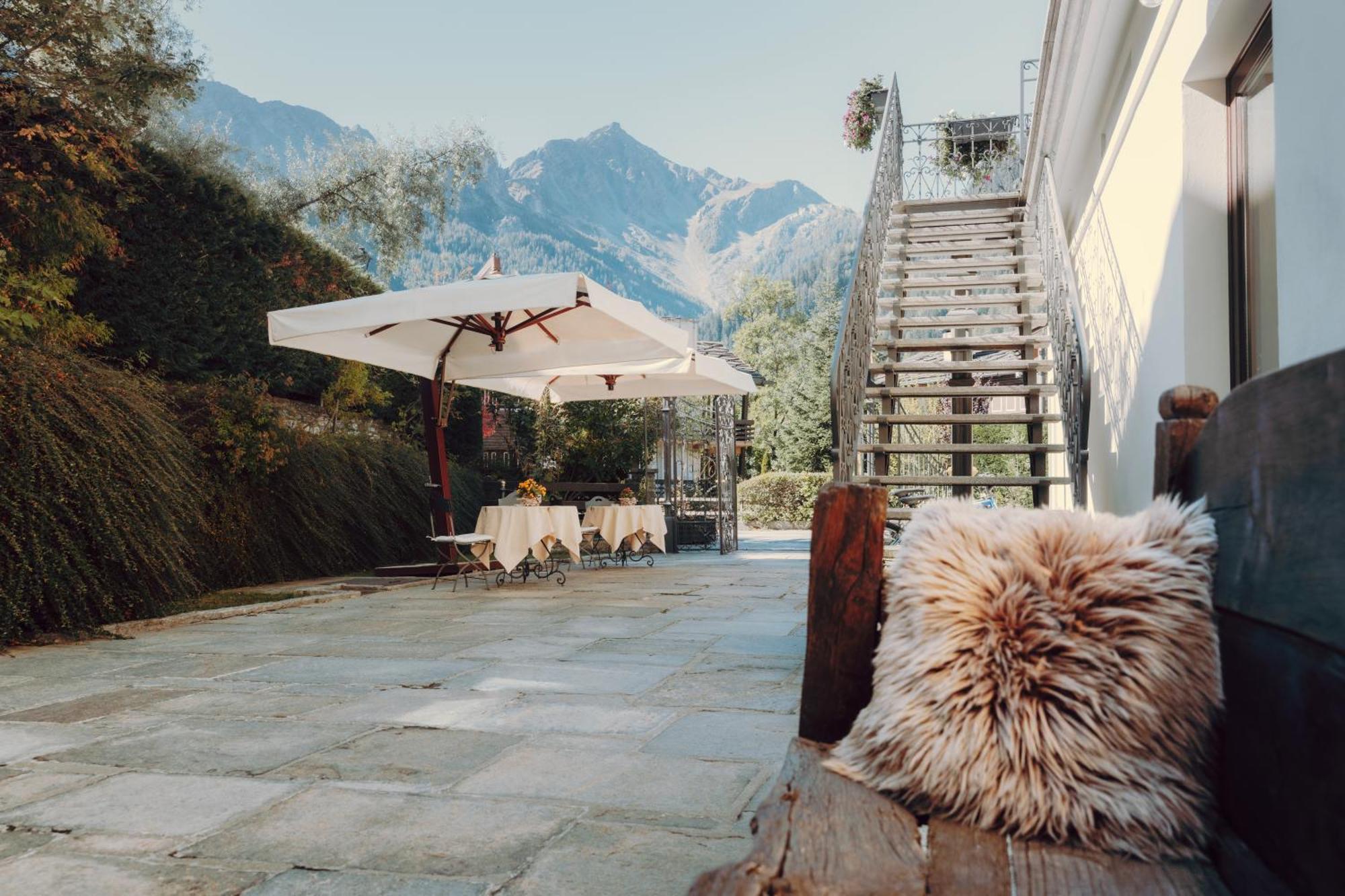 Villa Novecento Romantic Hotel - Estella Hotel Collection & Experience Κουρμαγιέρ Εξωτερικό φωτογραφία